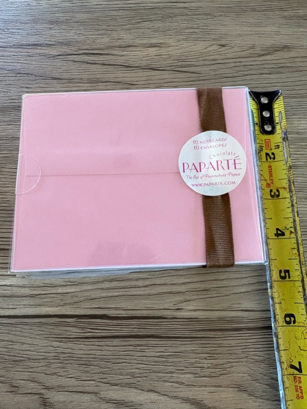 9 Blank Note cards with Cursive T Initial and 9 Pink Envelopes - Picture 3 of 4